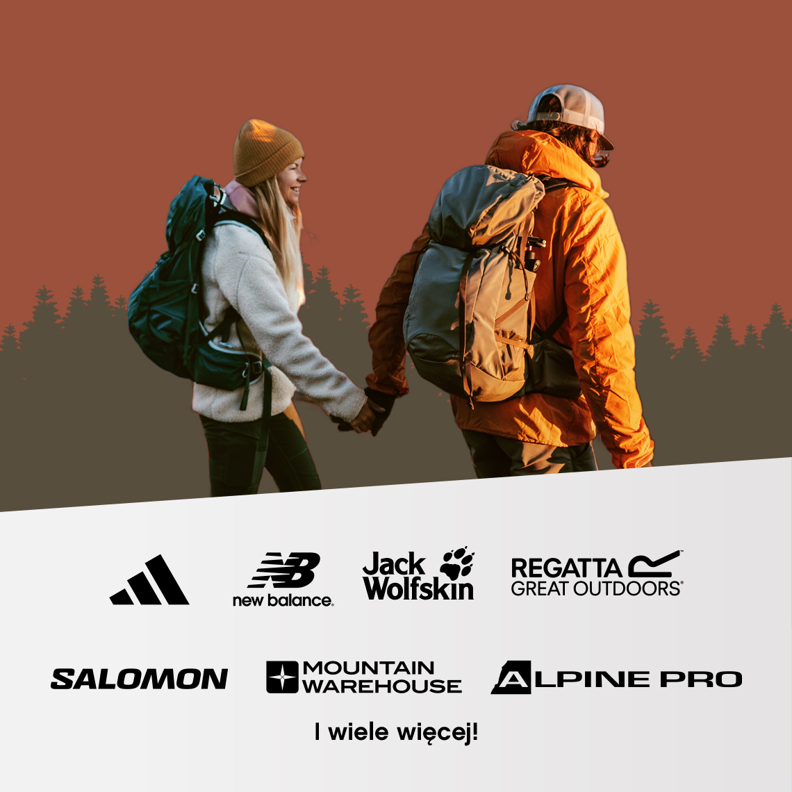 mężczyzna i kobieta idący w góry z ekwipunkiem outdoorowym